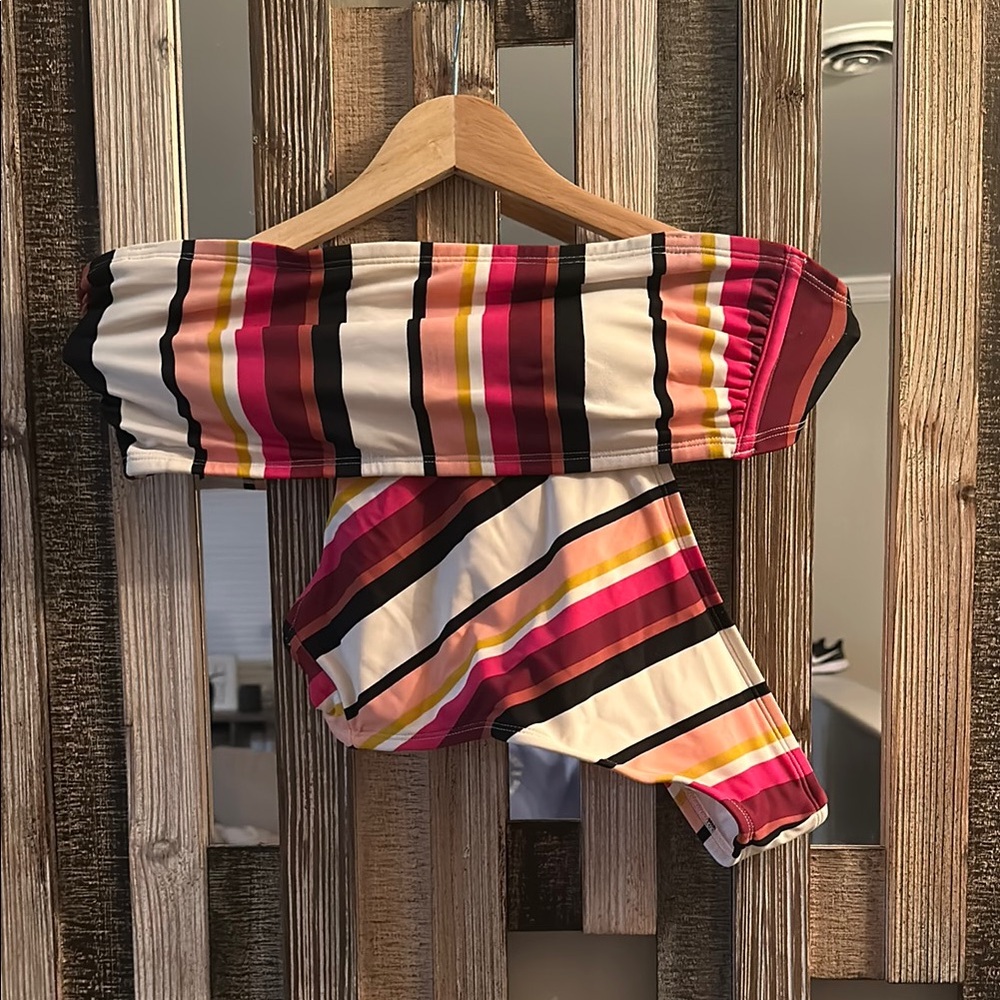 Striped Strapless Bikini Set